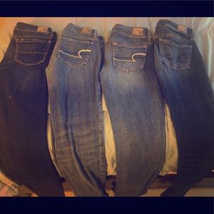 Jeans - Bundle or separate 4 pairs looks new
